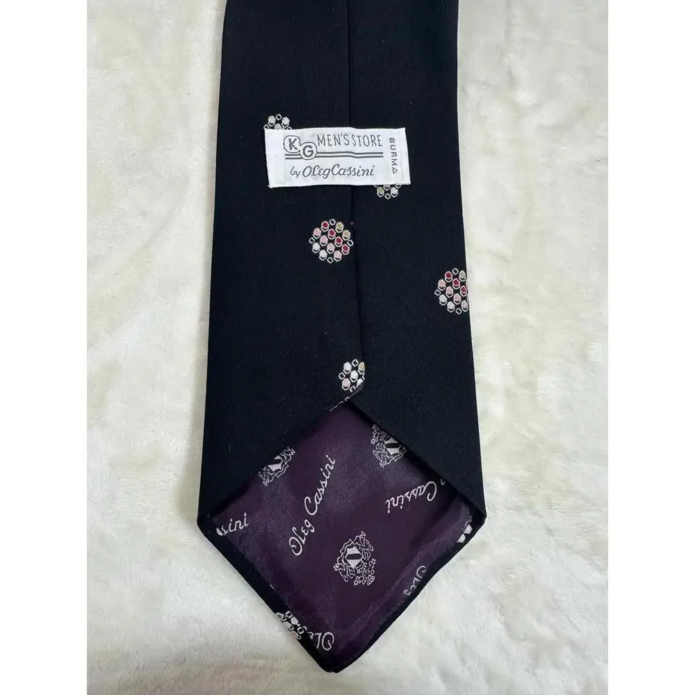 Vintage Oleg Cassini KG Men’s Store Medallion Silk Tie 4” Wide
